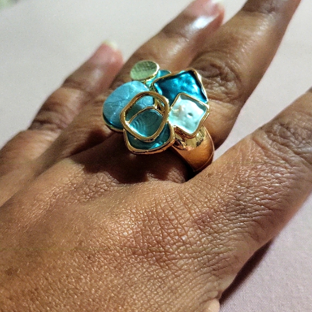 Ring - Picture 7 of 7